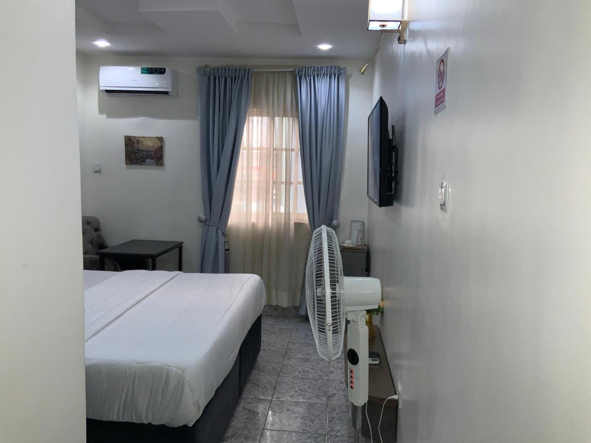 March Forte 3 Bedroom Apartment Ikeja Buitenkant foto
