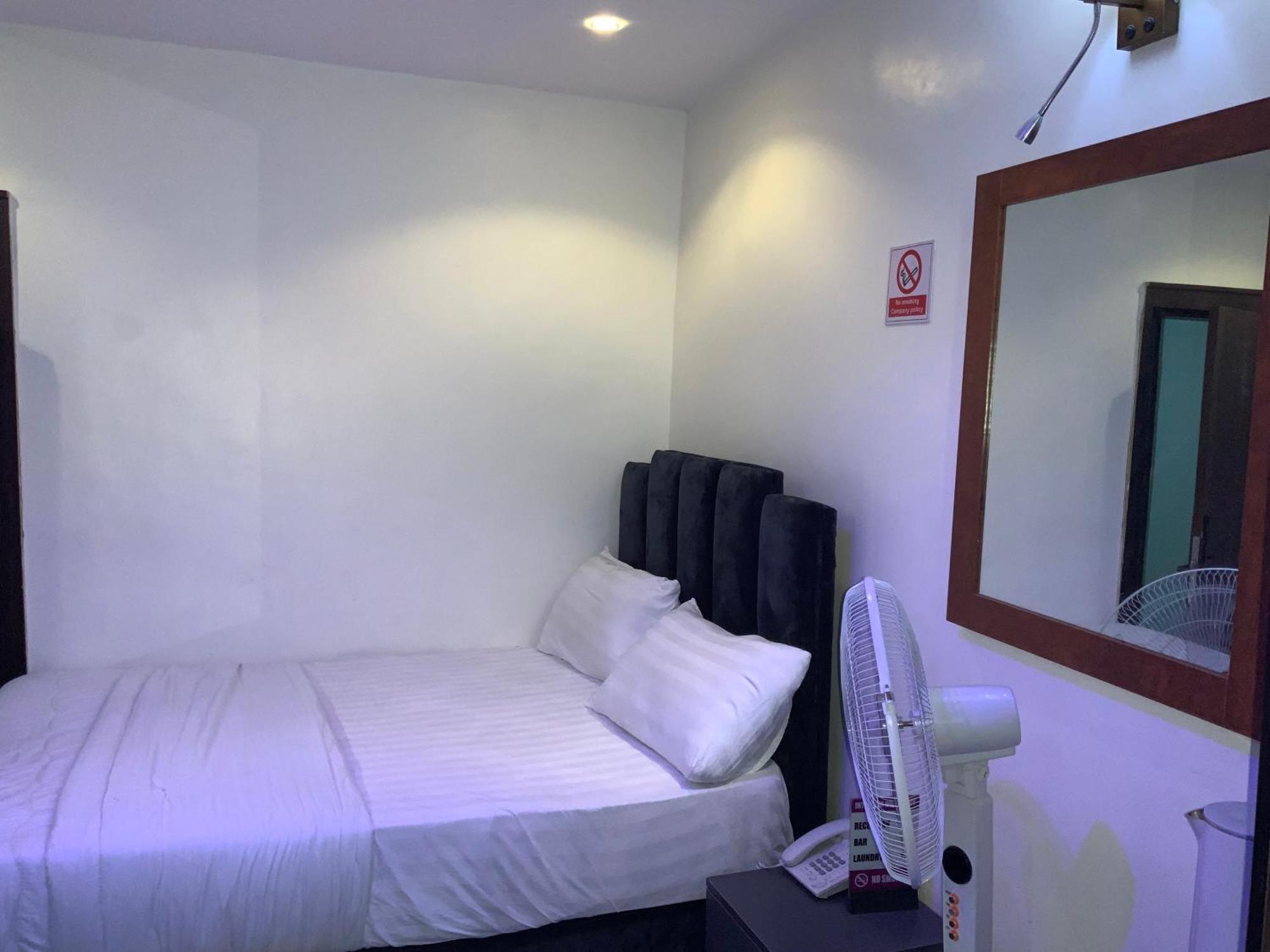 March Forte 3 Bedroom Apartment Ikeja Buitenkant foto