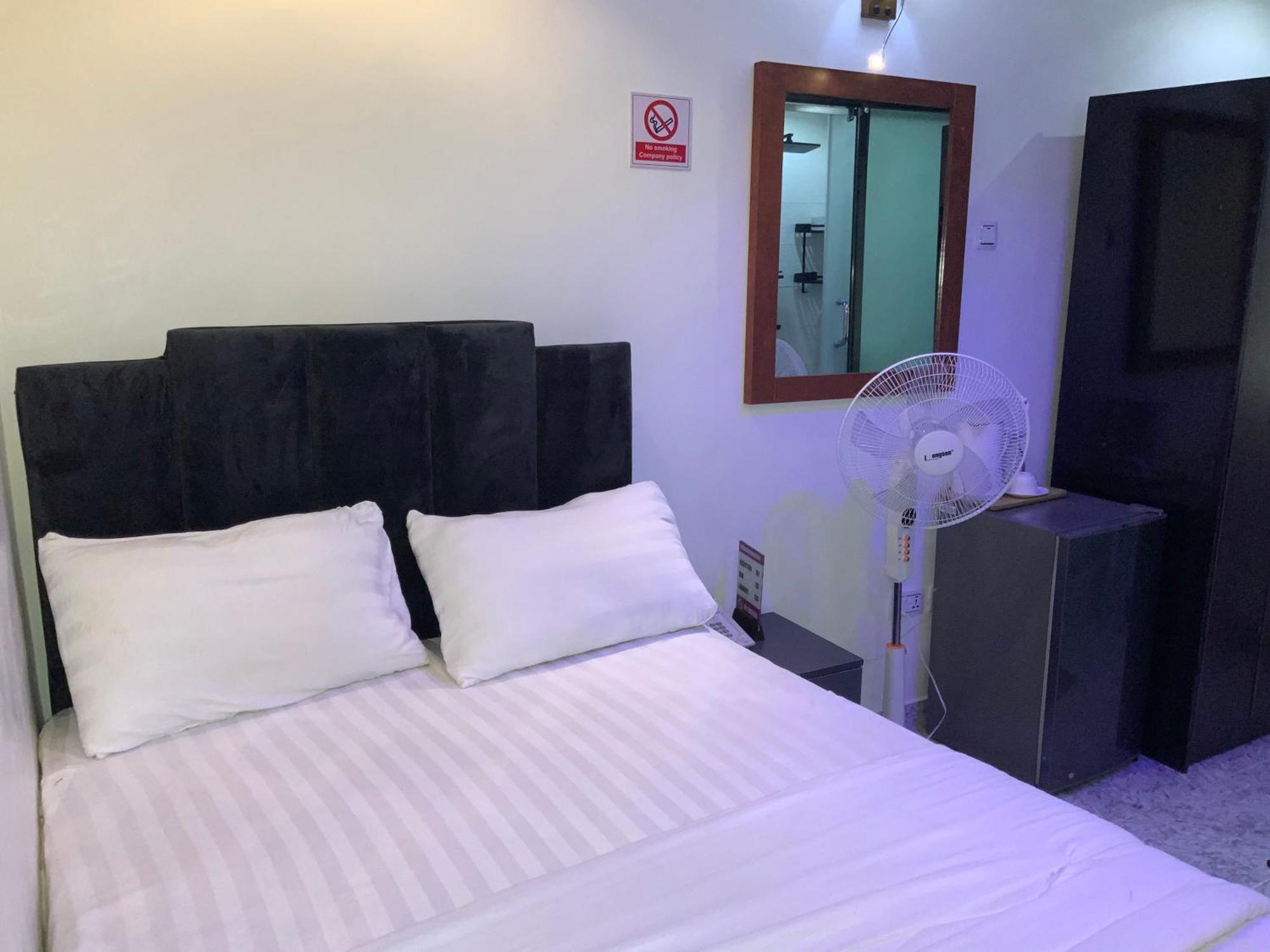 March Forte 3 Bedroom Apartment Ikeja Buitenkant foto