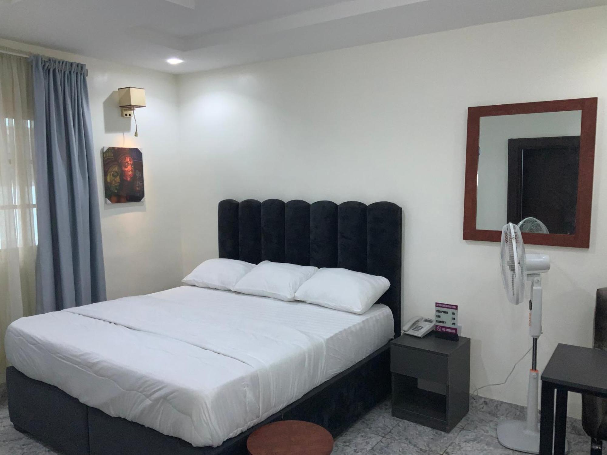 March Forte 3 Bedroom Apartment Ikeja Buitenkant foto